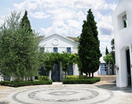 ΚΗΠΟΣ ΣΤΟ ΠΑΛΙΟ ΛΙΜΑΝΙ ΣΠΕΤΣΕΣ